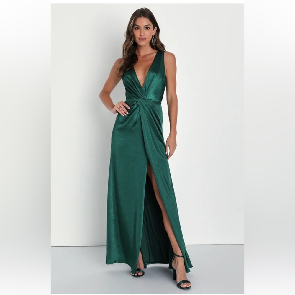 Lulu's Deep Emerald Satin Twist-Front Formal Gown